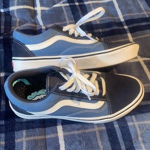 Navy blue Vans Women’s sz 7.5 Two tone comfy Cush